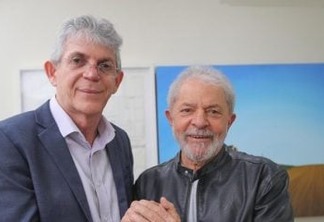 Ricardo Coutinho: "Salve a liberdade e a recuperação dos direitos plenos do Presidente Lula"