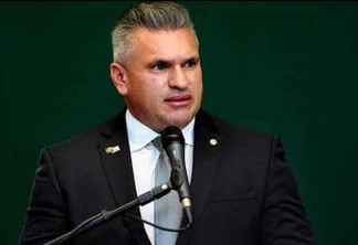 PSL E DEM: Com fusão, Julian Lemos deve presidir nova legenda na Paraíba; procurado, parlamentar ainda não confirma: "Na política tudo pode mudar"