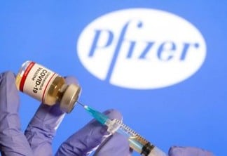 Governo negocia compra de mais 100 milhões de doses da vacina da Pfizer, diz CNN