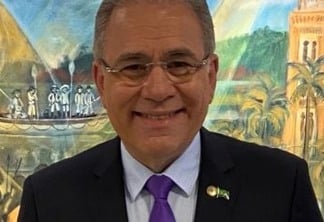 Após Hajjar recusar o comando do Ministério da Saúde, nome do paraibano Marcelo Queiroga continua sendo cotado