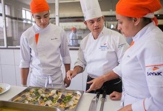 Escola Senac de Gastronomia e Hotelaria oferta mais de 200 vagas para capacitação