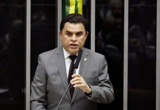 Em entrevista, Wilson Santiago diz que João Azevêdo só deixará o Governo em 2026 se tiver o controle da condução do processo eleitoral