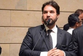 Dr. Jairinho é afastado da Comissão de Justiça e Redação na Câmara dos vereadores do Rio