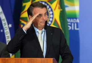 Bolsonaro diz que, mesmo com problemas, o Brasil está 'indo bem' e solta indireta: "É que não tem roubalheira, né?"