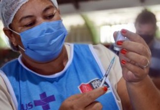AVANÇO: JP vacina contra Covid-19 pessoas a partir de 35 anos no sábado e 30+ no domingo
