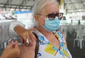 IMUNIZAÇÃO: João Pessoa vacina pessoas com síndrome de down ou autismo e idosos a partir de 60 anos