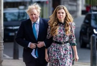 Premiê britânico Boris Johnson se casa em segredo na Inglaterra