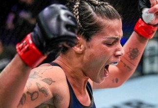 UFC: paraibana Luana Pinheiro recebe chute ilegal e vence na estreia por desclassificação