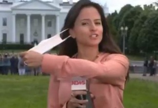 Vacinada, repórter da GloboNews tira máscara ao vivo, nos EUA