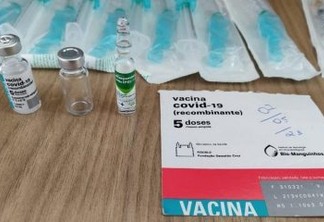 Falsa enfermeira é presa com doses de vacinas contra a covid-19