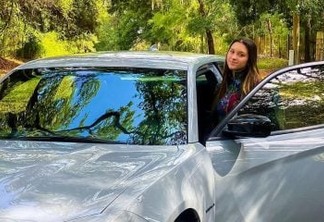 Aos 17 anos, filha de Gugu compra carro que pode chegar a R$ 427 mil