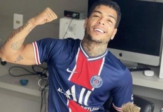 TORCEDOR FANÁTICO: MC Kevin já jogou no Santos e tinha tatuagem em homenagem a Neymar