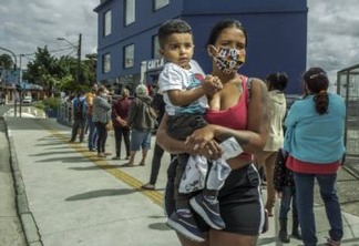 Sem dinheiro para sobreviver, 9 em cada 10 brasileiros criticam novo valor do Auxílio Emergencial