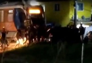 ACIDENTE: Trem e carro colidem nas proximidades do Jacaré, em Cabedelo