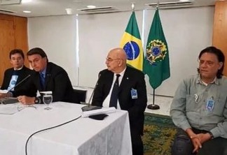 BOMBA: vídeos mostram “ministério paralelo” orientando Bolsonaro contra vacinas; assista