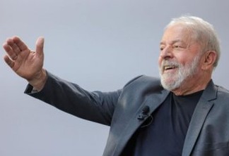 "Eu tô livre e leve", diz Lula ao falar sobre anulações e eleições de 2022