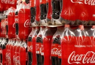 Consumidor da Paraíba processa a Coca-Cola após encontrar ‘porca de ferro’ dentro de refrigerante