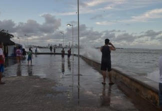 Marinha renova alerta para ressaca nas praias da Paraíba, com ondas de até 2,5 metros de altura
