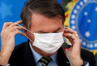 Bolsonaro diz que Queiroga está definindo porcentual de vacinados para abolir máscara