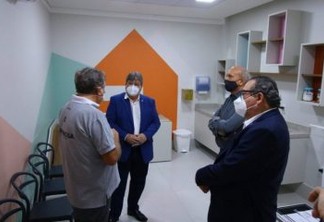 Governador da Paraíba se reúne com setor produtivo em CG e visita instituições filantrópicas