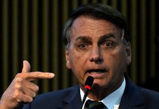 "Mas tudo tem limite", diz Bolsonaro ao falar sobre que não deseja provocar rupturast