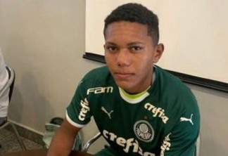 AOS 17 ANOS: atacante do Botafogo-PB assina contrato com o Palmeiras- SP