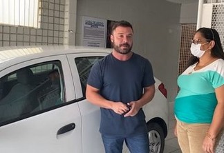 Caio Roberto entrega carro a casa de apoio em João Pessoa para atender enfermos das cidades de Santa Cruz, Aparecida e São Francisco