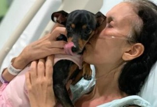 VISITA ESPECIAL: paciente é autorizada a receber visita da cadela no Hospital da Unimed