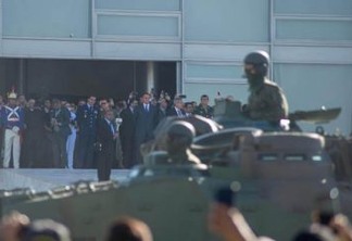 Maioria do Alto Comando do Exército avalia que desfile de tanques na Esplanada foi exposição desnecessária
