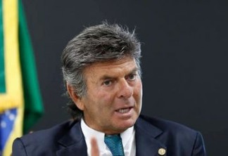 Fux cancela diálogo com Bolsonaro, que em sua bolha ameaça rasgar a Constituição