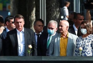 Após contato com Queiroga em NY, Bolsonaro ficará por 5 dias em isolamento, anuncia Planalto