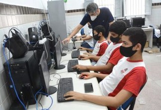Ensino de Robótica nas escolas municipais de João Pessoa tem papel transformador na vida de alunos