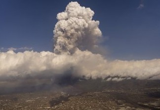 ALERTA! Erupção de vulcão ganha força e ameaça mais 3 cidades nas Canárias