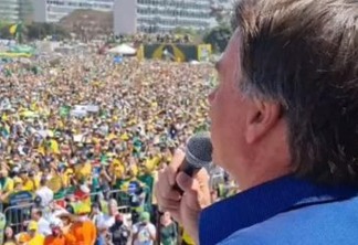 7 DE SETEMBRO: Bolsonaro diz que "era mais um na multidão" e critica à Globo por chamar o protesto de "ato antidemocrático"