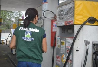 Preço do litro da gasolina comum sobe 3,44% e o do etanol reduz 0,33% em Campina Grande