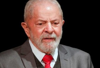 Lula reforça conversas com população e diz que o PT 'tem obrigação com o País'