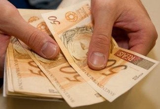 Congresso promulga reajustes de salário para deputado, senador, ministro e presidente; valor ultrapassa R$ 46 mil