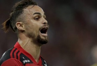 Flamengo vence Atlético-MG, diminui distância para líder e respira no Brasileiro