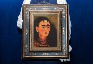 Pintura de Frida Kahlo é arrematada por US$ 35 milhões em leilão