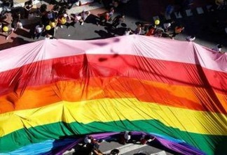 IGUALDADE: Parlamento do Chile aprova casamento e adoções por homossexuais