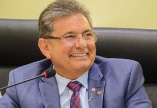 Presidente da ALPB, Adriano Galdino aceita convite e anuncia que se filiará ao Republicanos