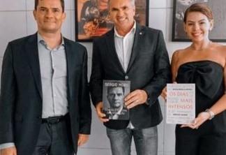 Julian Lemos prestigia palestra e lançamento de livro de Sérgio Moro e destaca: “De altíssimo nível”