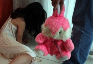 Criança que engravidou do avô na Paraíba poderá fazer aborto legal; acusado pelo abuso está foragido da Justiça
