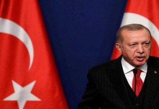 Presidente da Turquia anuncia aumento de 50% no salário mínimo