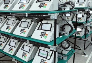 TSE mostra nova urna eletrônica que será usada a partir das eleições de 2022