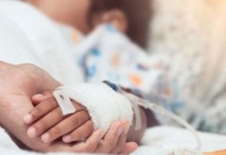 Internada há 104 dias, bebê é abandonada pela mãe em hospital