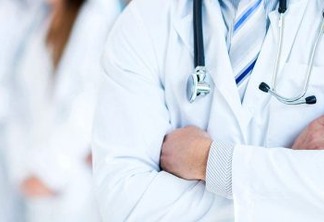 Escola de Saúde Pública prorroga inscrições dos editais de Residências Médicas