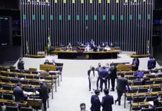 Maioria dos deputados federais paraibanos vota a favor da liberação de bingos e cassinos