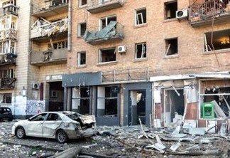 Guerra na Ucrânia: Rússia diz que vai atacar fábricas de armas ucranianas