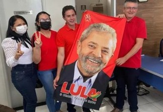 Jornada de Veneziano: filiações, dissidência e aposta no apoio de Lula - Por Nonato Guedes 